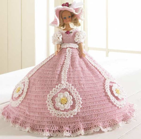 PLANTATION STROLL FASHION DOLL CROCHET PATTERN