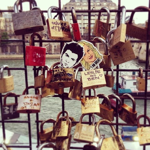 Leslie and Ben padlock in Paris