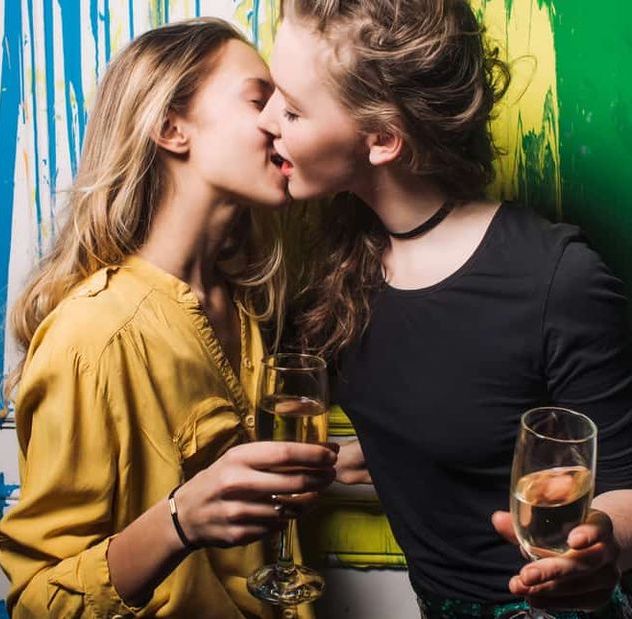 lesbian dating apps