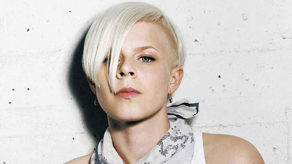 Robyn Best Lesbian Songs and Singers