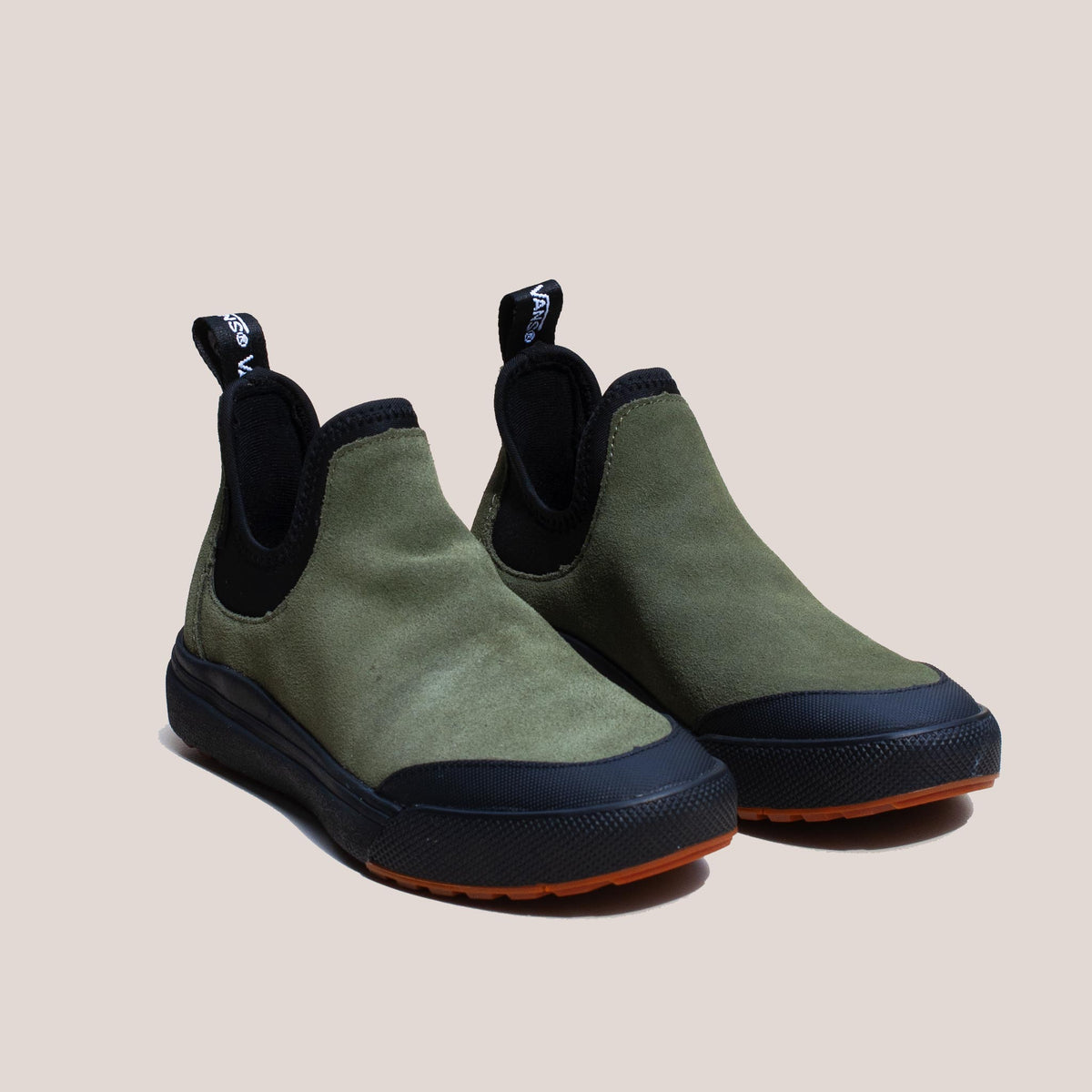 vans chelsea boot