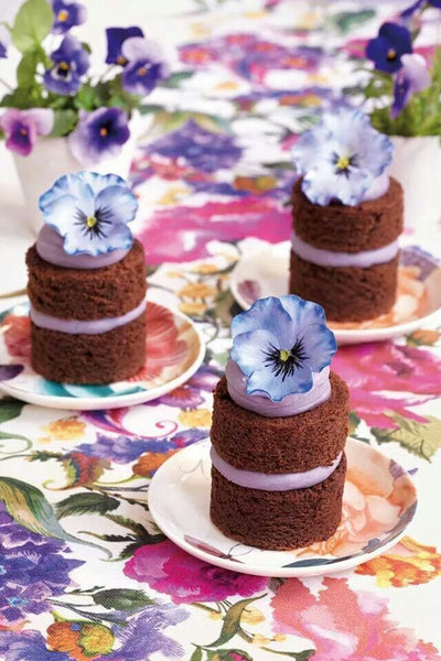 Mini Purple Chocolate Wedding Cakes