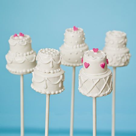 The Ultimate Wedding Cake Pop