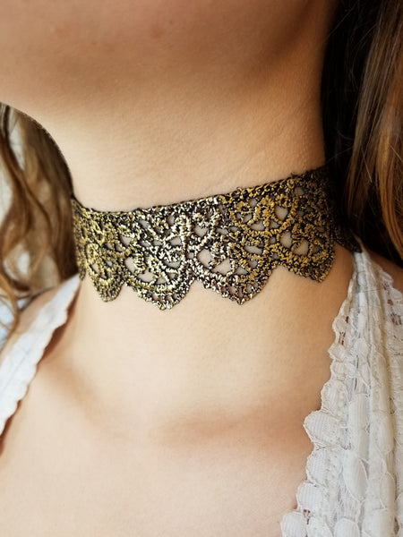 gold lace choker