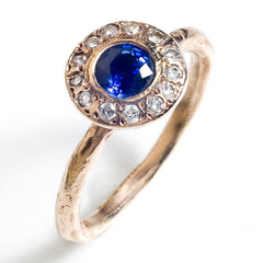 sapphire engagement ring, non-diamond, rose gold