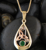 hand crafted triquetra Celtic jewelry 