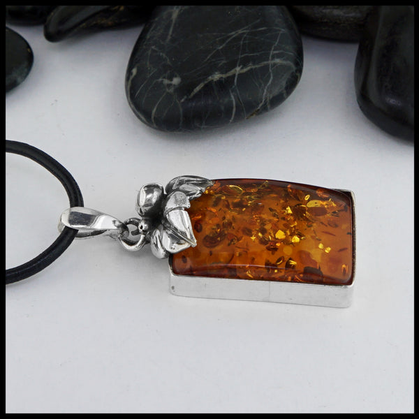 amber pendant