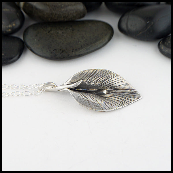 Petal pendant in sterling silver