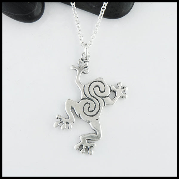 Celtic frog pendant in sterling silver.