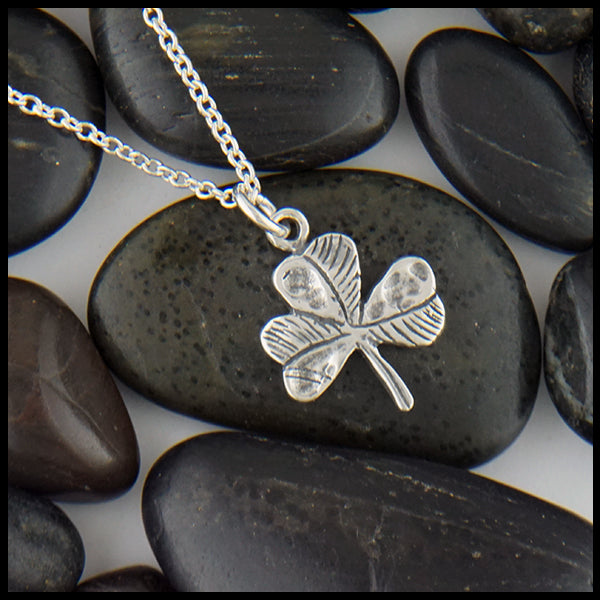 Simple Shamrock pendant in silver