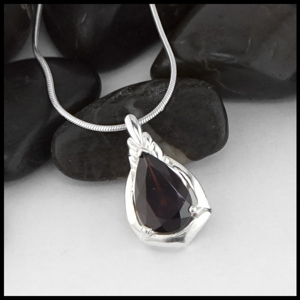 garnet pendant