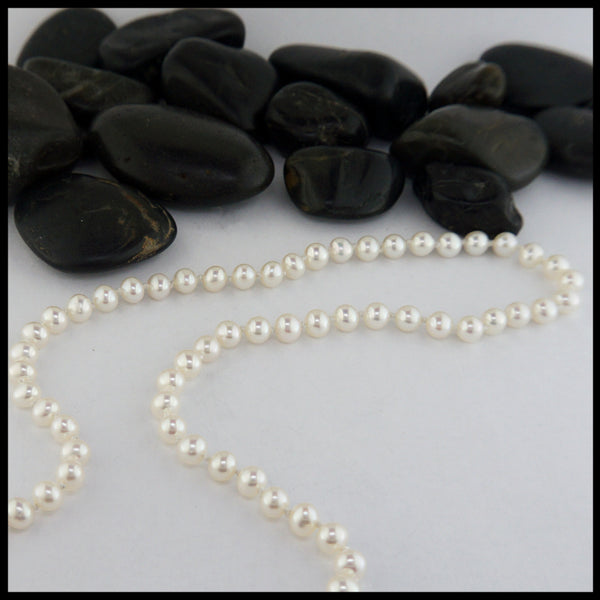 pearl necklace