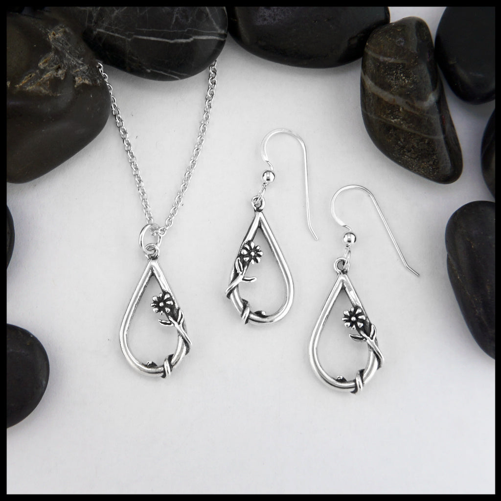 whimsical pendant and earring set