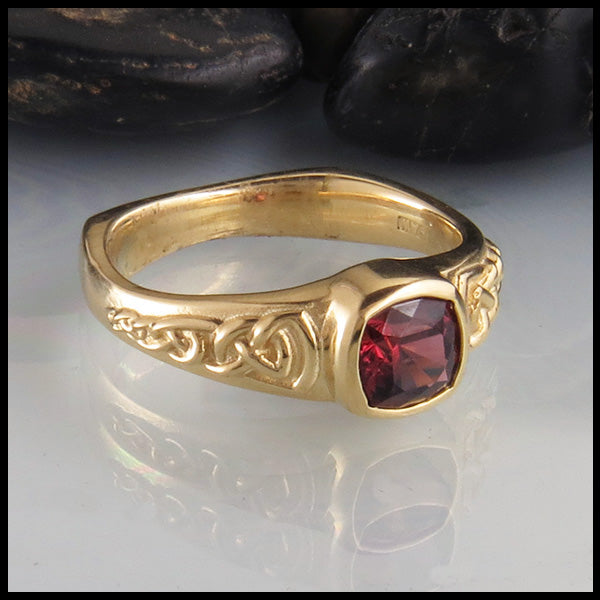 Custom Rhodolite Garnet Ring in yellow gold