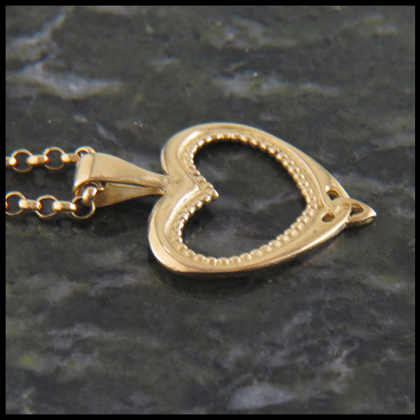 Ornate Celtic heart pendant in 14K Yellow, Rose and White Gold