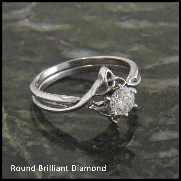 Triquetra Interlocking Engagement Ring Wedding Set with Diamond