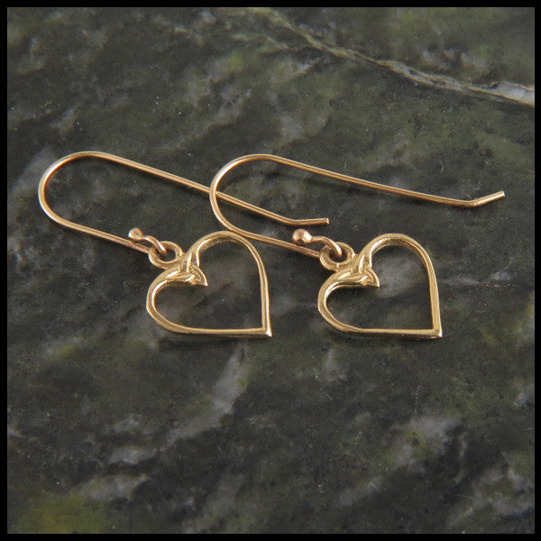 Dainty Celtic Knot Heart pendant and earring set in 14K Gold