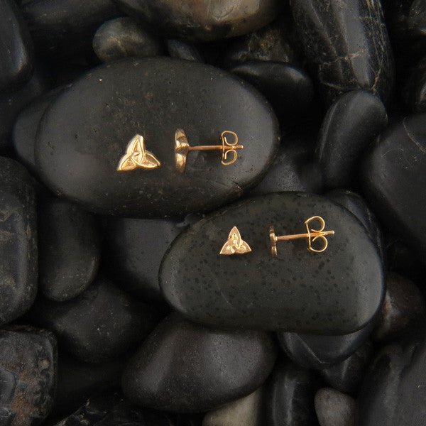 Triquetra Earrings in 14K gold