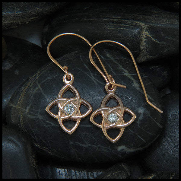 Rose gold starlight with diamond