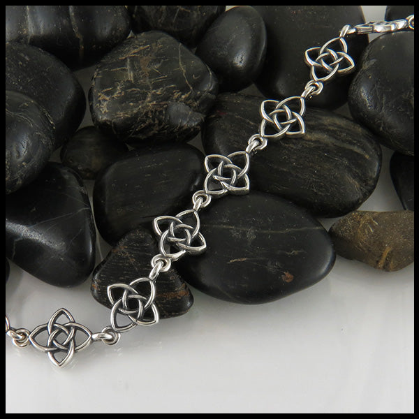 Starlight knot bracelet in Silver