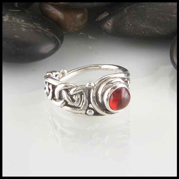 Celtic Ring with Garnet in Silver