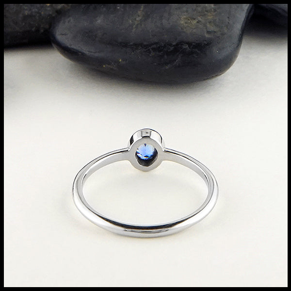 Reverse view of ceylon sapphire ring in 14KW