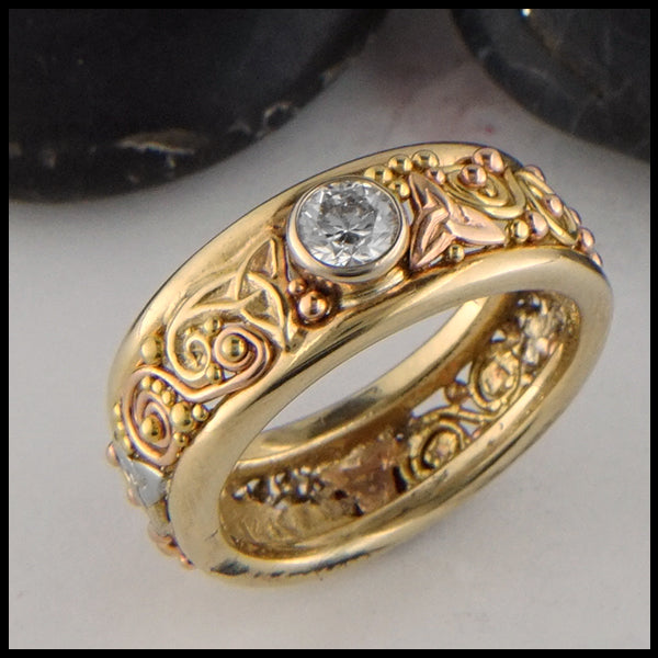 Diamond frame ring in 14K Yellow, White and Rose gold