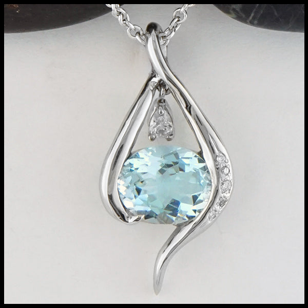 Aquamarine with Diamonds Gold Pendant