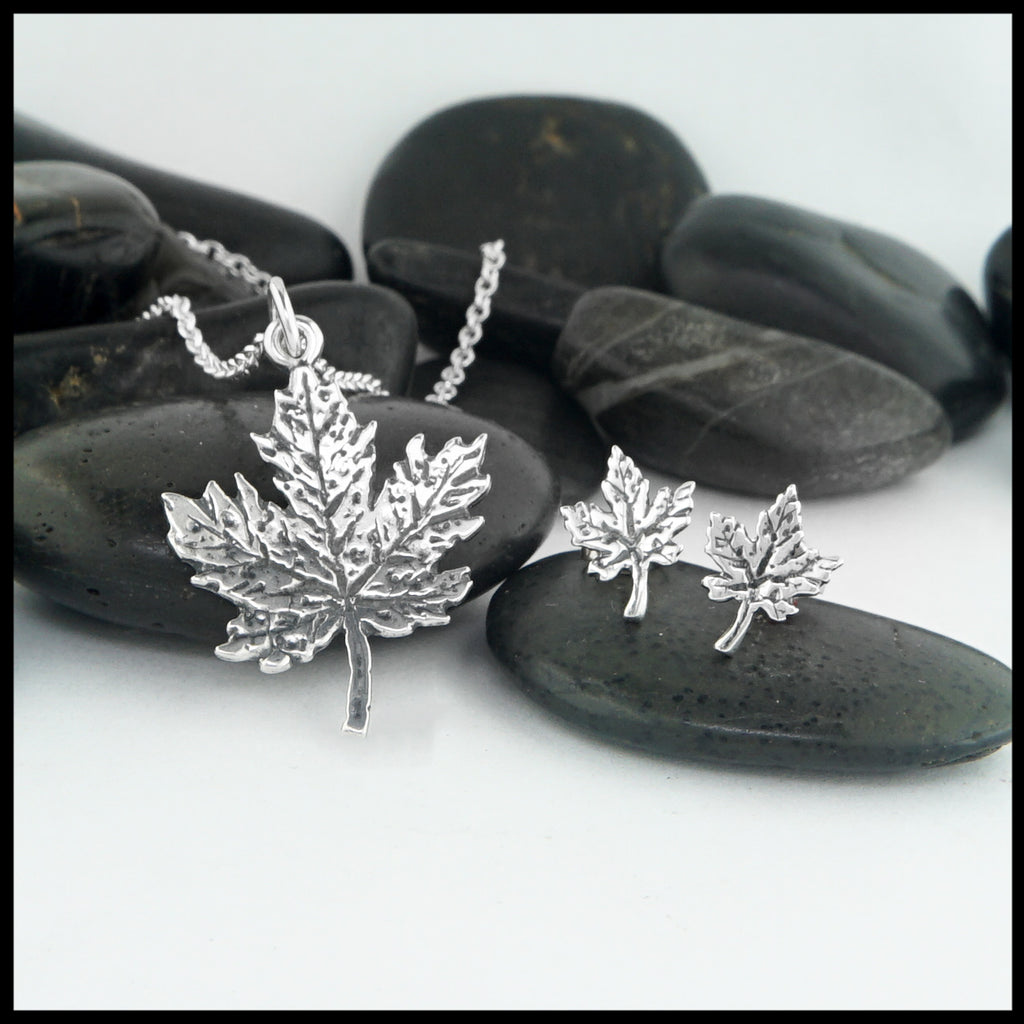 maple leaf set