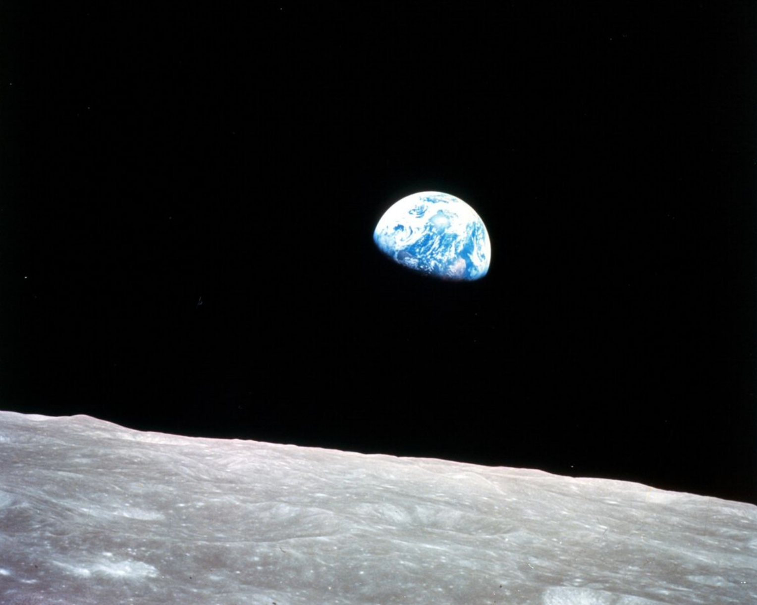 EarthRise picture
