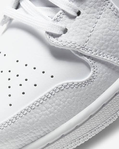 air jordan 1 low triple white mens