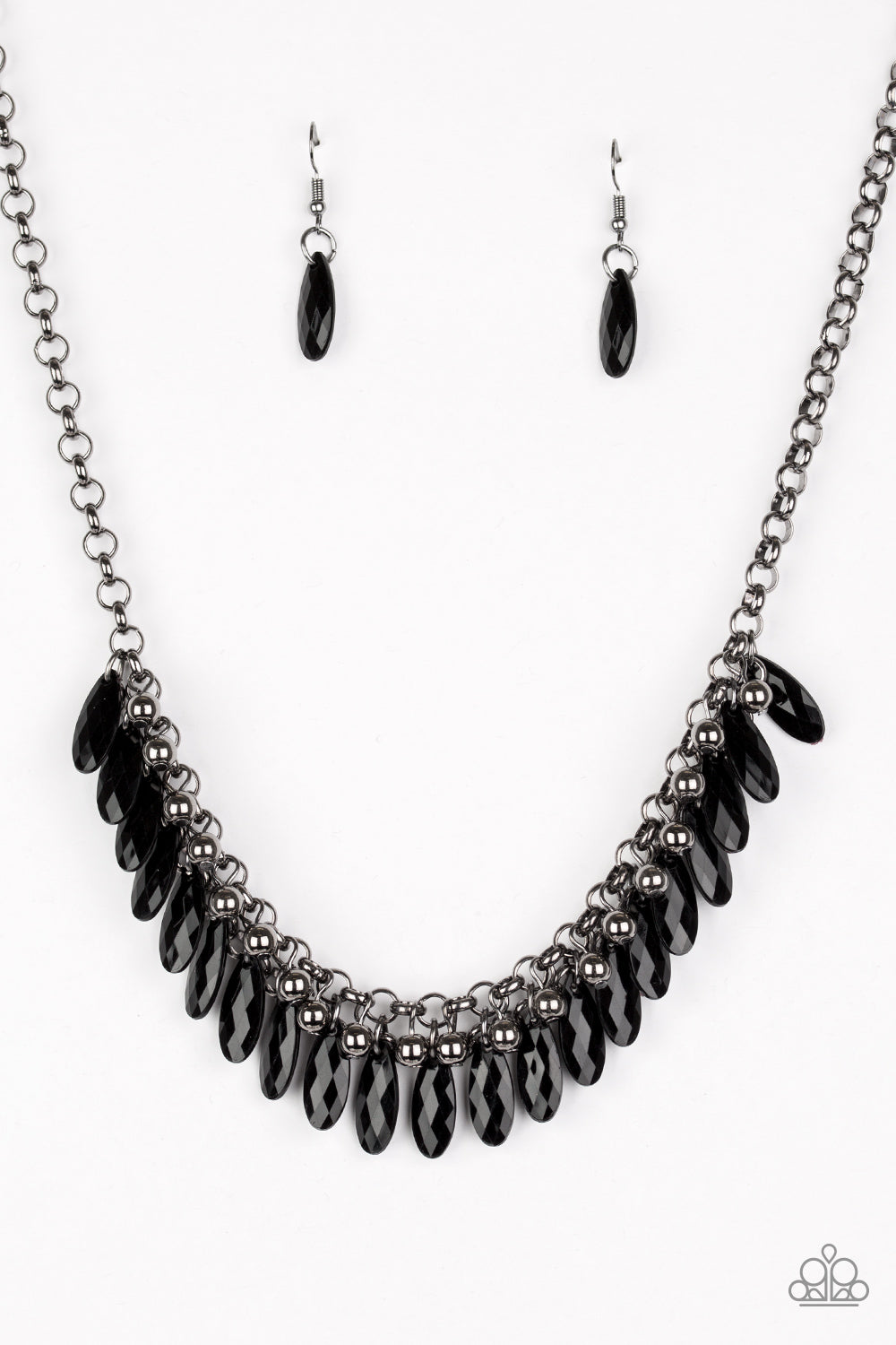 Jersey Shore Black Gunmetal Teardrop Bead Necklace Paparazzi Acces Chic Jewelry Boutique 