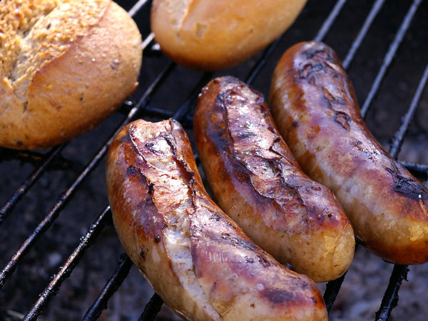 Indirect grilling sausage