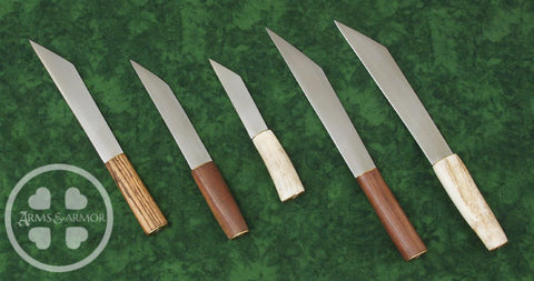Five seax from Arms & Armor varying sizes