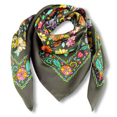 Floral scarves: FLORAL silk scarf, grey background and multicolor flowers by ANNE TOURAINE Paris™. Perfect to keep up with the floral pattern trend!