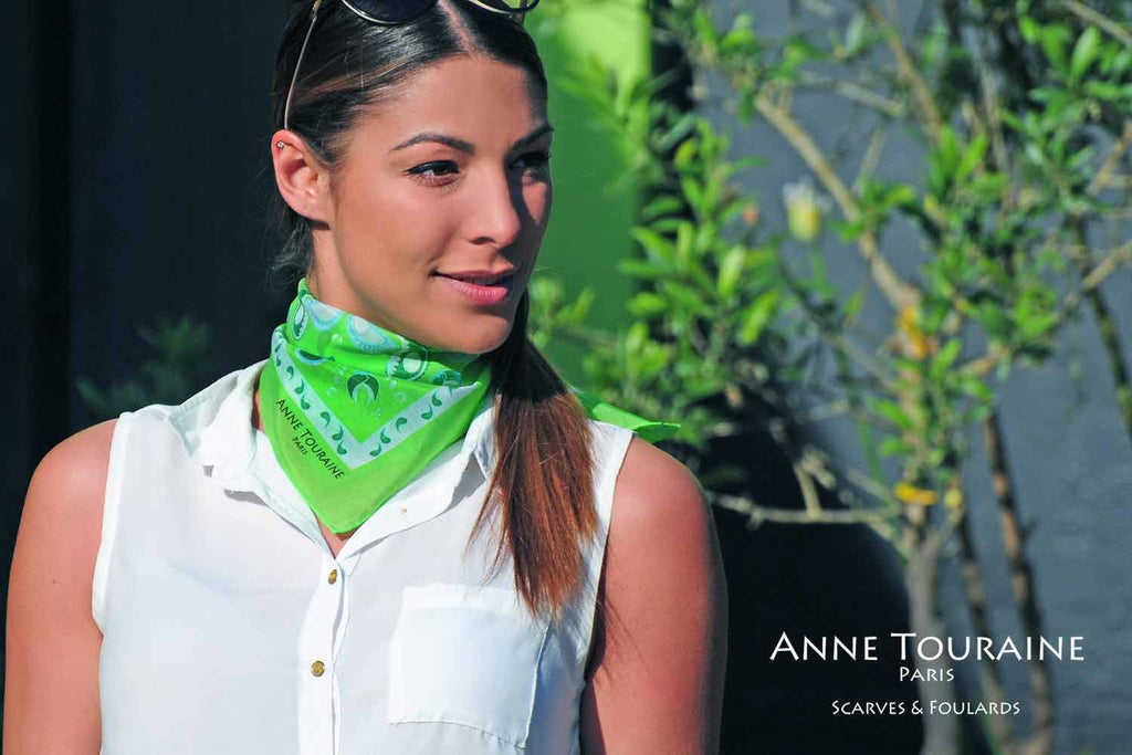 bandana-bandanas-silk-cotton-kerchief-kerchiefs-green-luxury-scarves-scarf-neck-scarves-french-luxury-summer-paisley-anne-touraine-paris (12)
