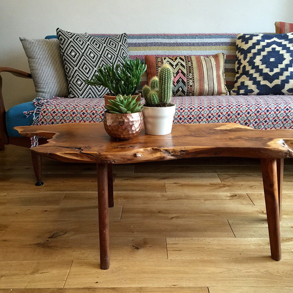 Minimalist Live Edge Coffee Table 