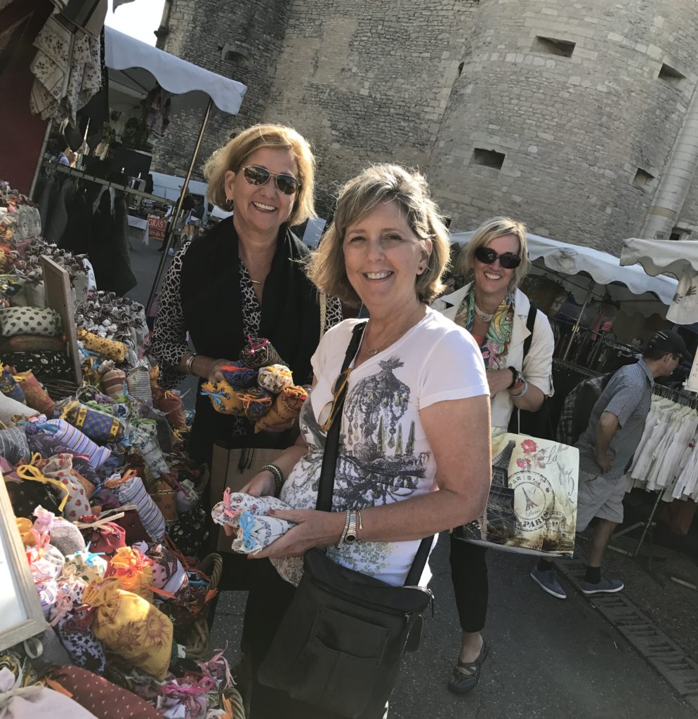 Sometimes we need a little retail therapy in addition to painting!  Searching for sachets at the Tuesday market in  Gordes