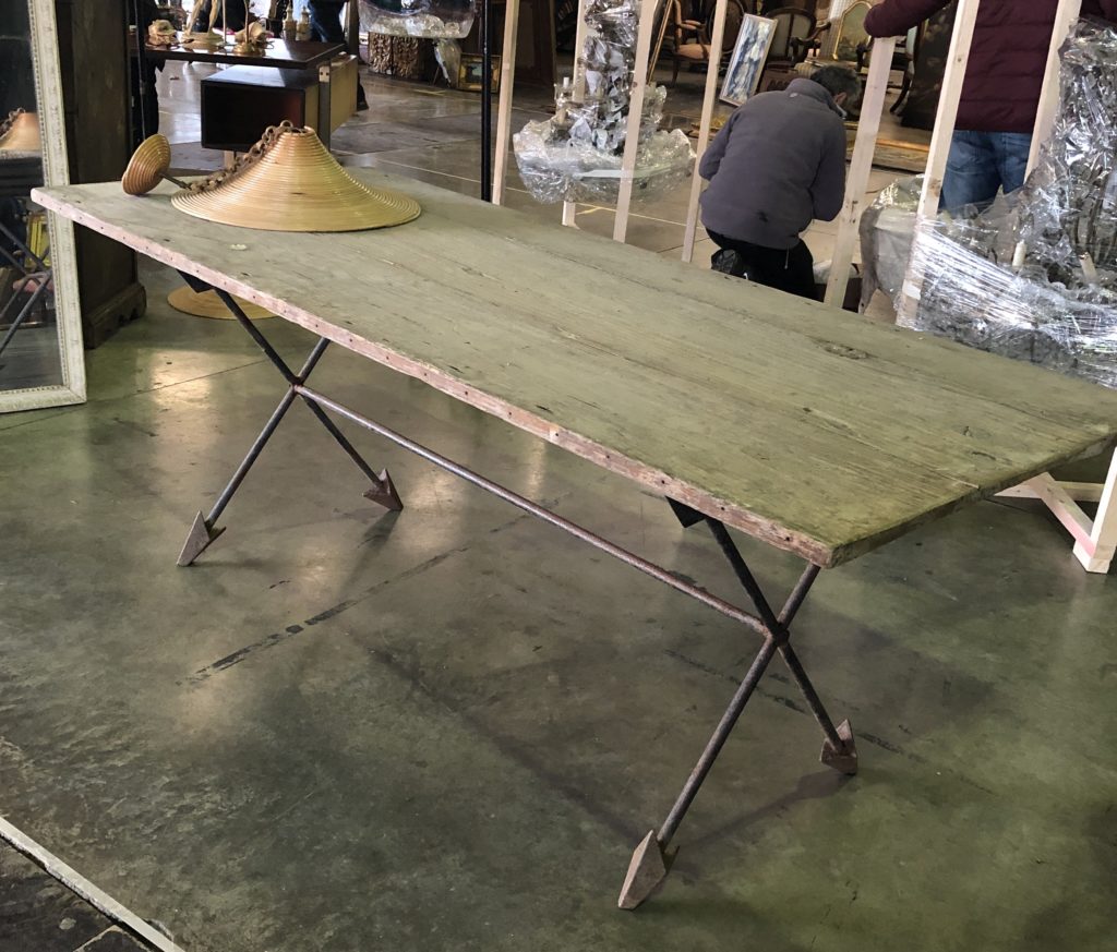 We loved this table because of its legs – and we knew the bird poop on top would be cleaned up in a jiffy!