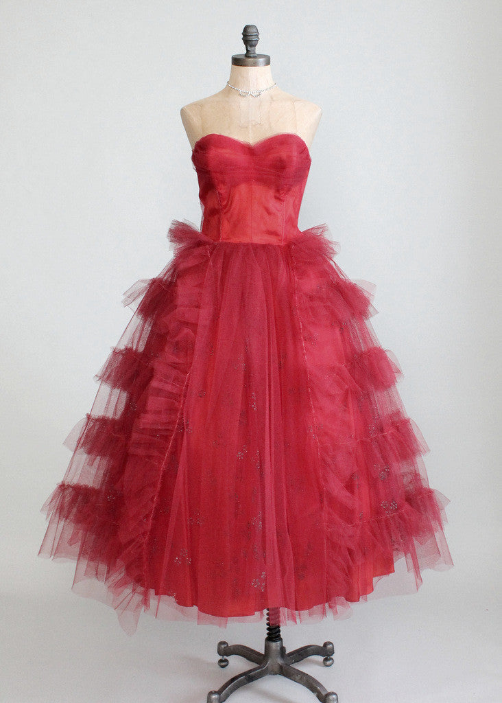 Home  Products  Vintage Early 1950s Red Tulle Strapless Prom Dress