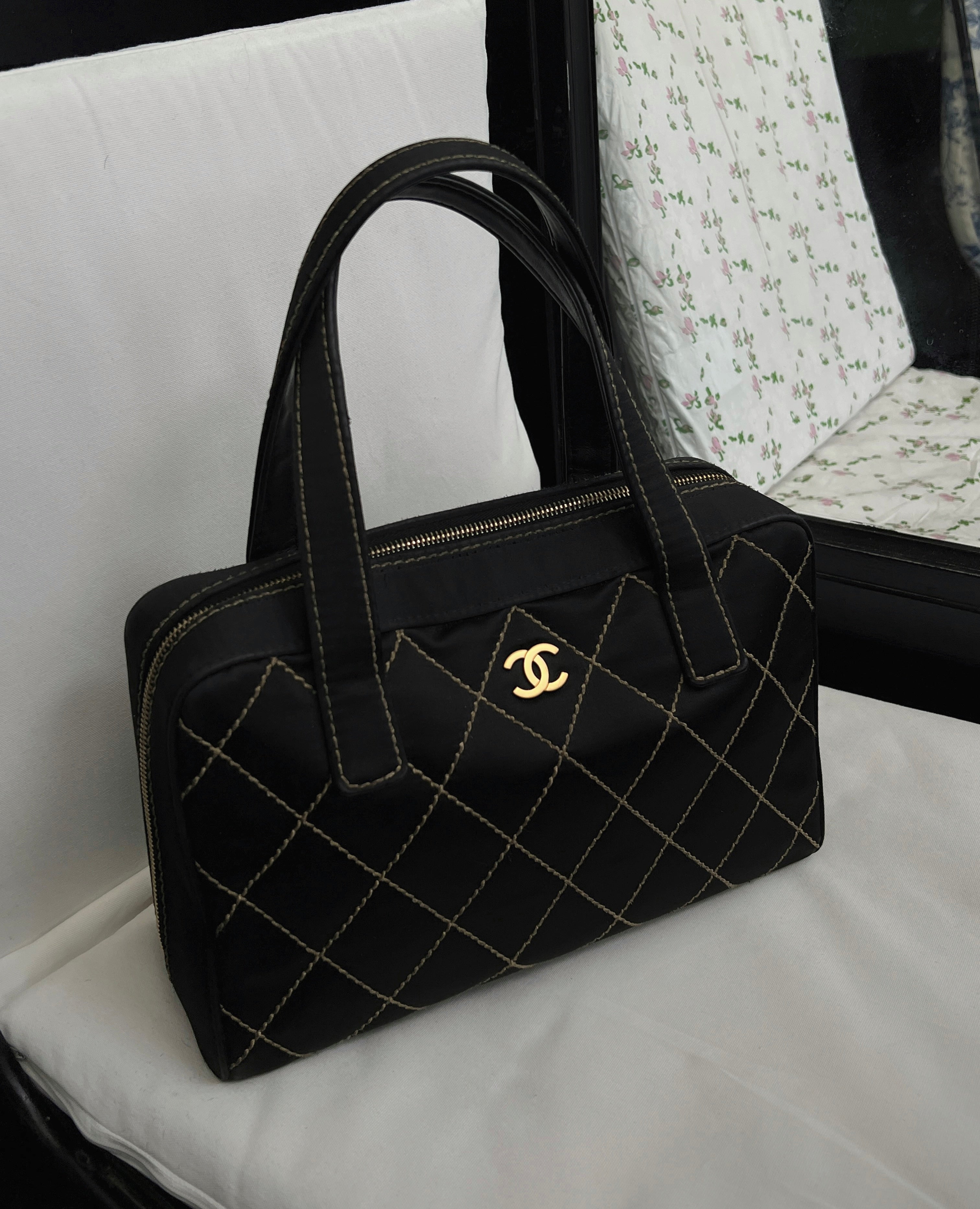 Shop second hand Chanel | Étoile Luxury Vintage