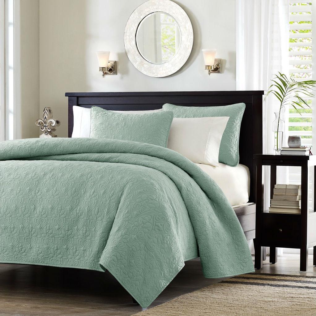 King Size Seafoam Green Blue Coverlet Set With Quilted Floral Pattern