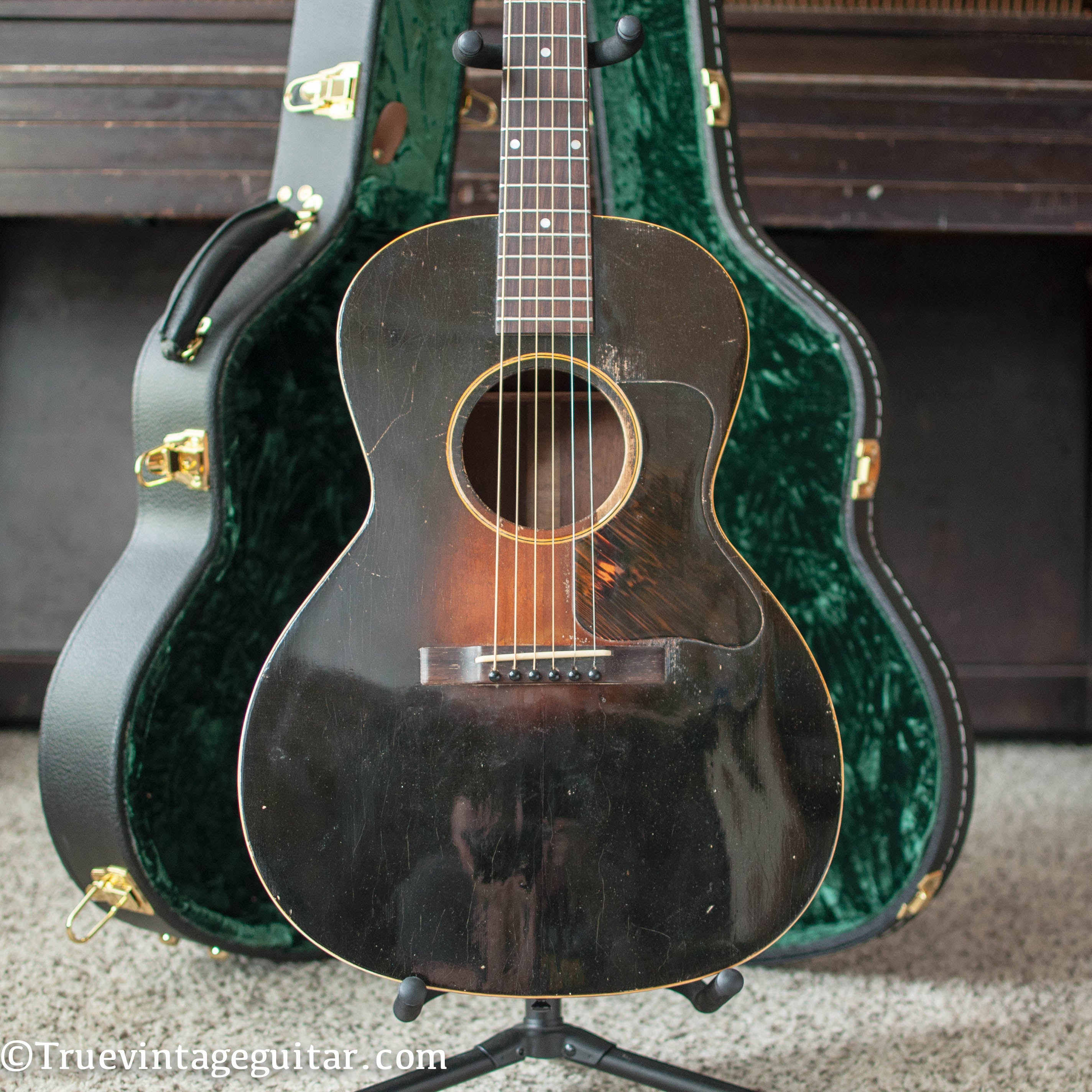 1934 Gibson L-00 acoustic guitar small sunburst
