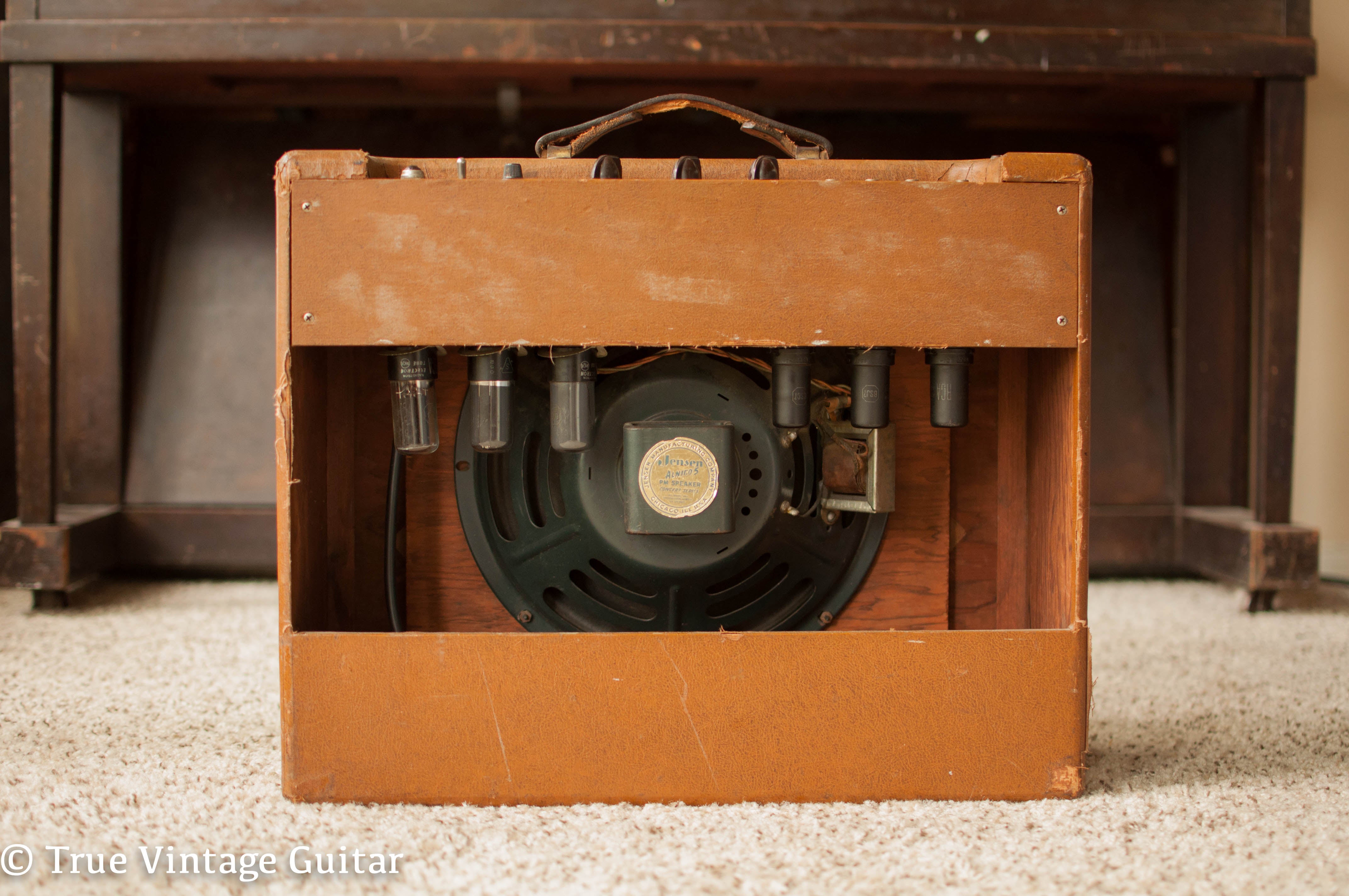 Vintage 1953 Gibson GA-20 Jensen speaker