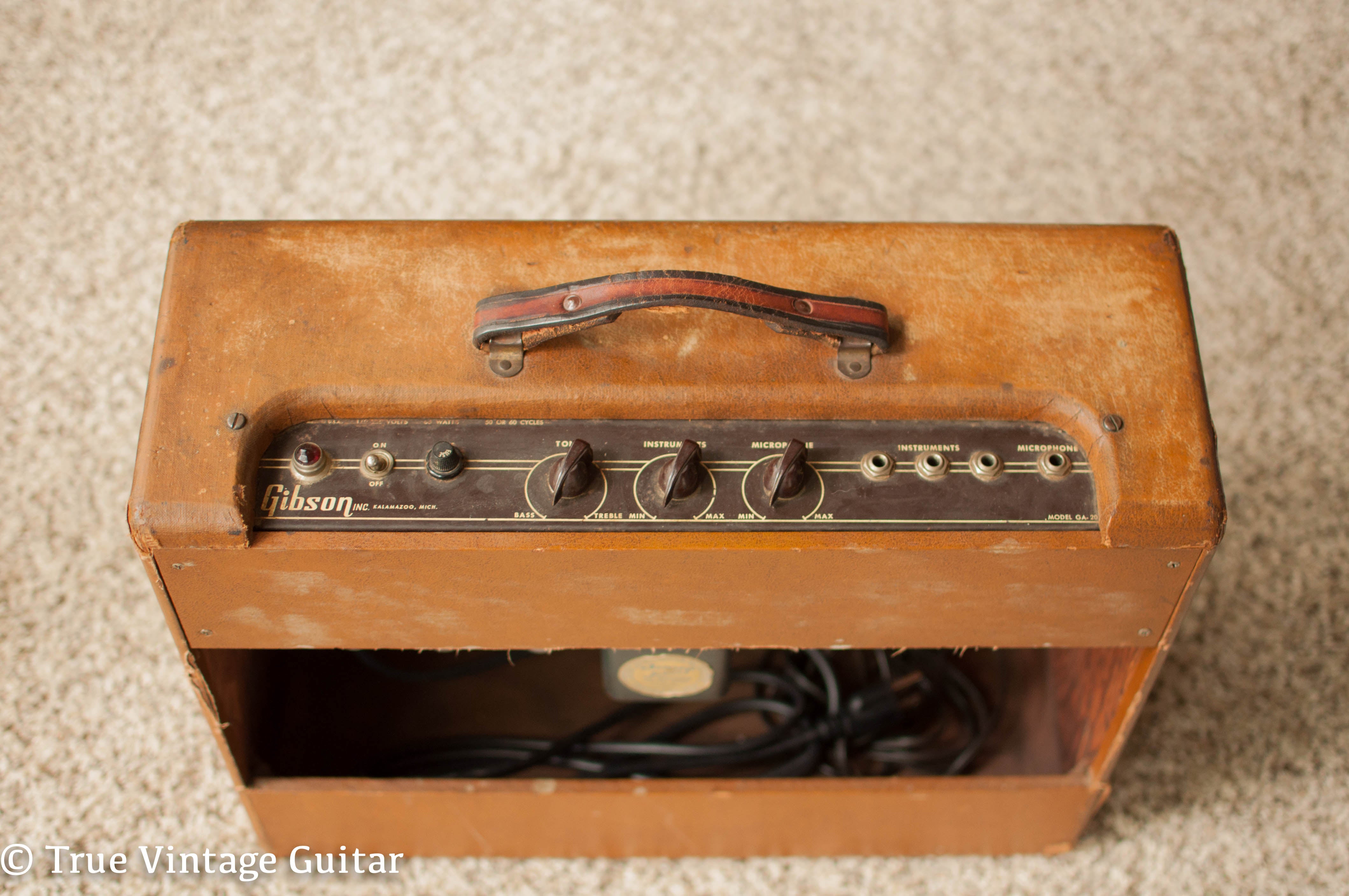 Vintage 1953 Gibson GA-20 guitar amp amplifier brown