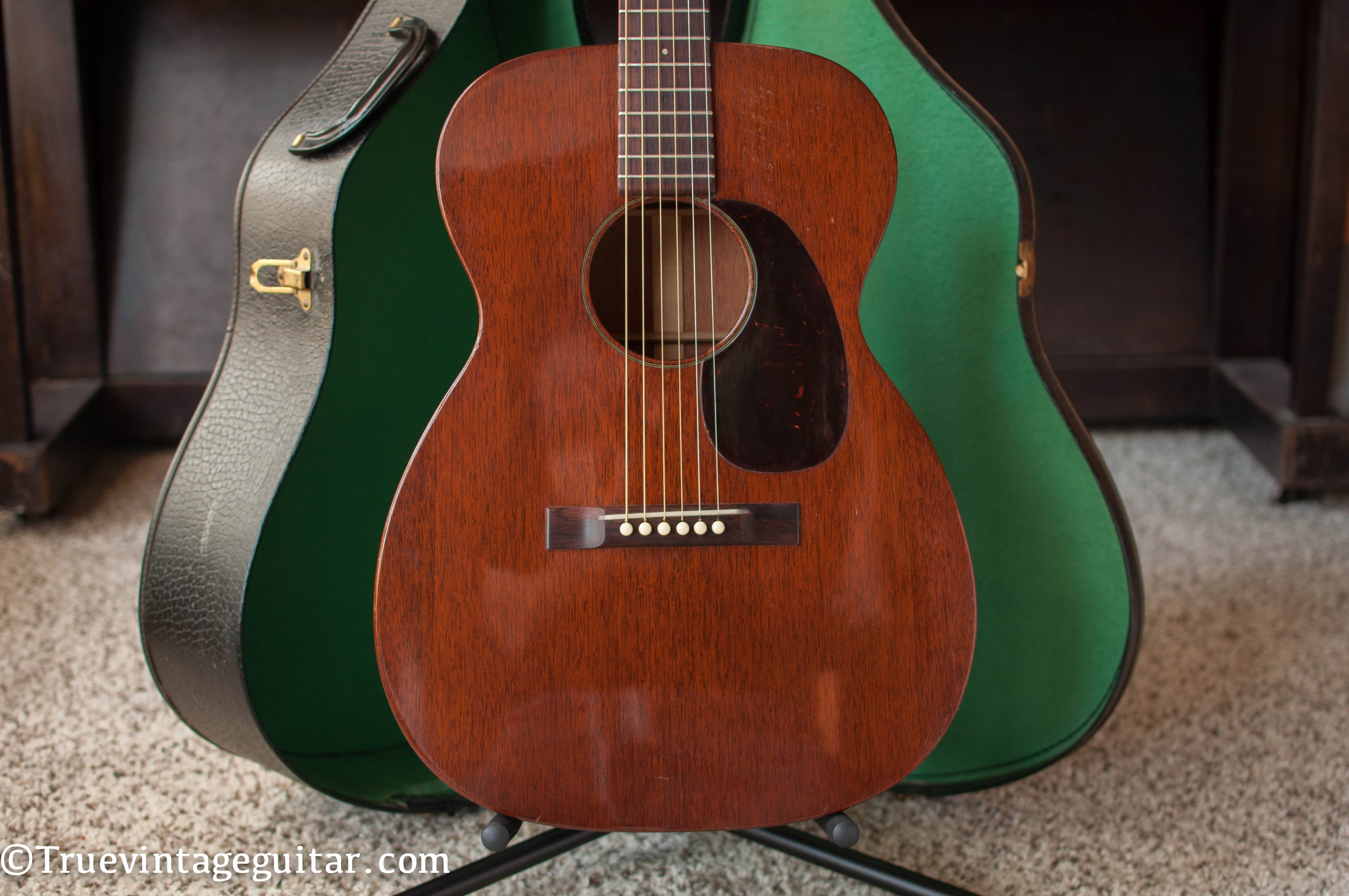 1954 Martin 00-17 acoustic guitar Mahogany top