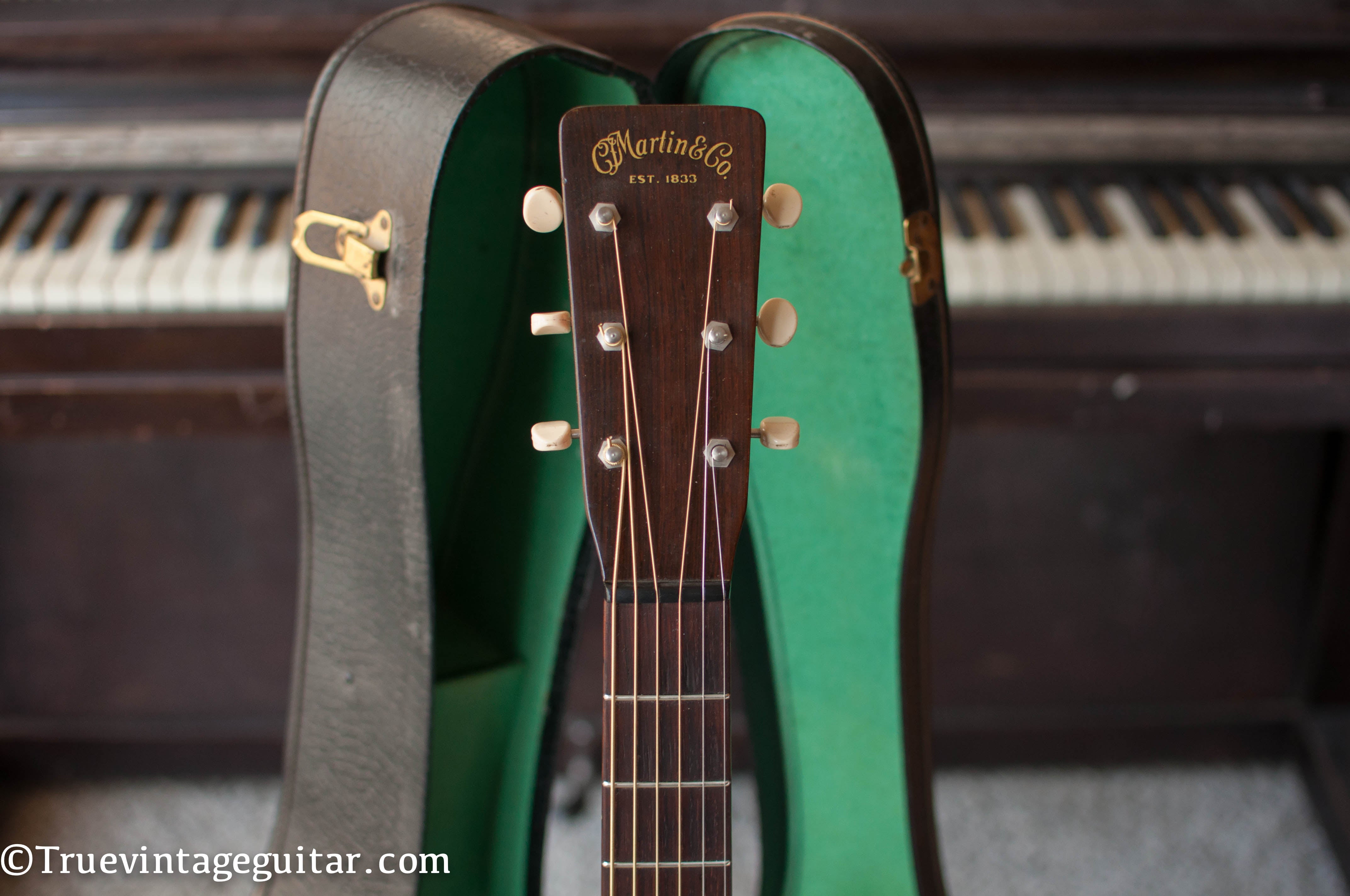 Martin headstock neck 1954 00-17 guitar