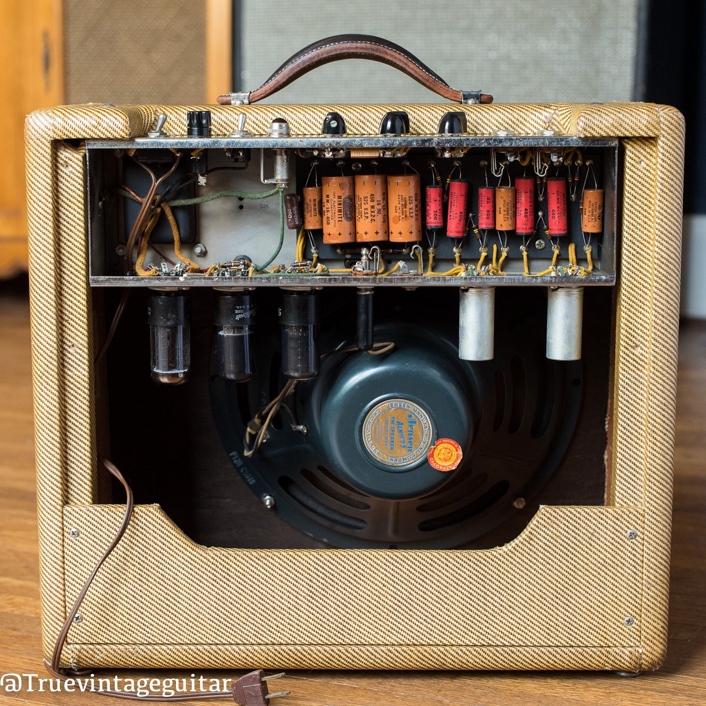 chassis, circuit, capacitors, Jensen speaker, 1955 Fender Deluxe amp tweed