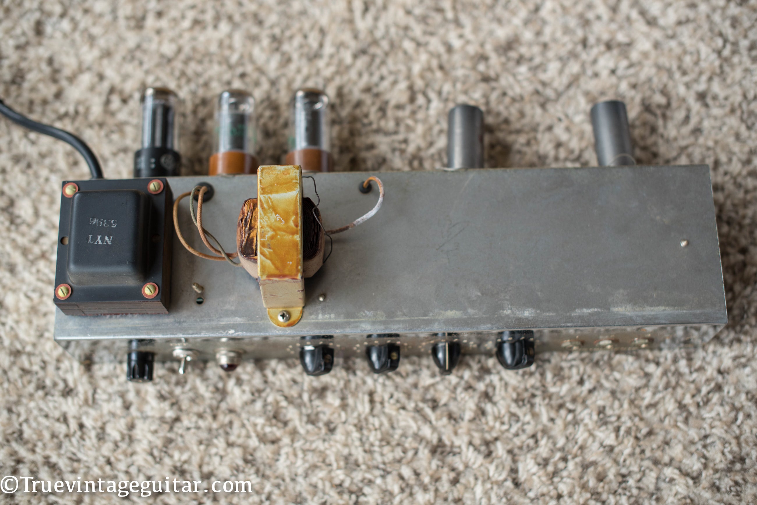 Output transformer, power transformer, chassis, 1957 Fender Vibrolux amp