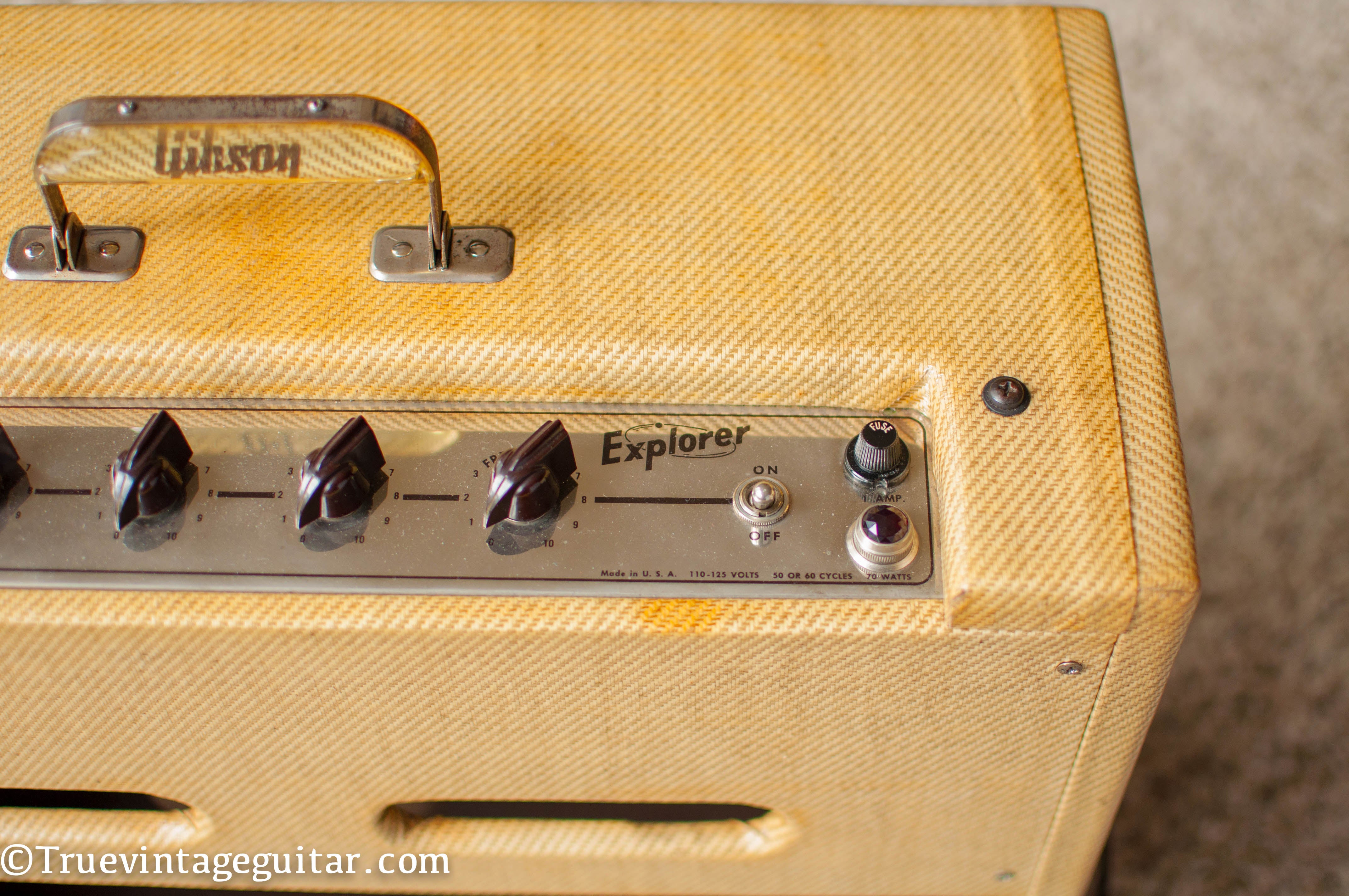 Vintage 1960 Gibson GA-18 Explorer guitar amp